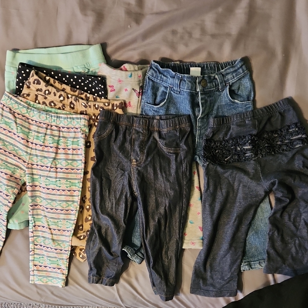 Assorted Kids Bottoms Set